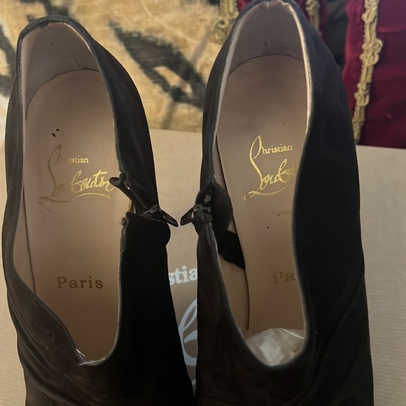 Authenticated Louboutin  booties - Picture 11 of 12
